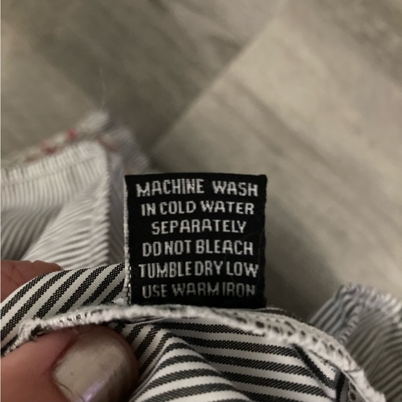 Style Envy striped smocked embroidered off the shoulder crop top - Picture 7 of 9